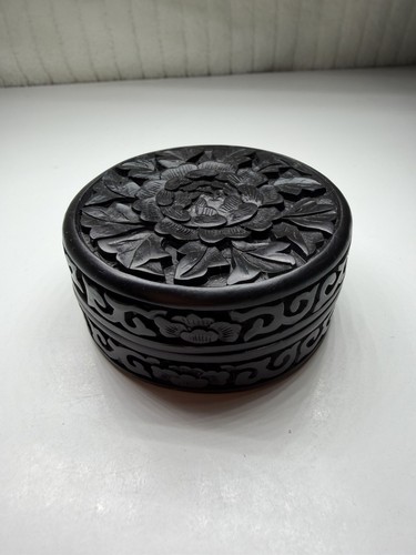 Vtg black lacquer - lacquer, carved