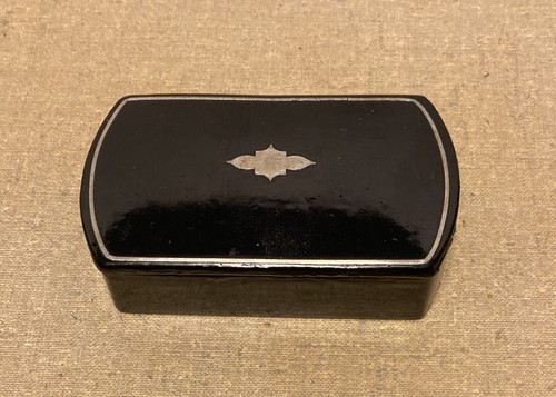 Antique black lacquer - antique, snuff